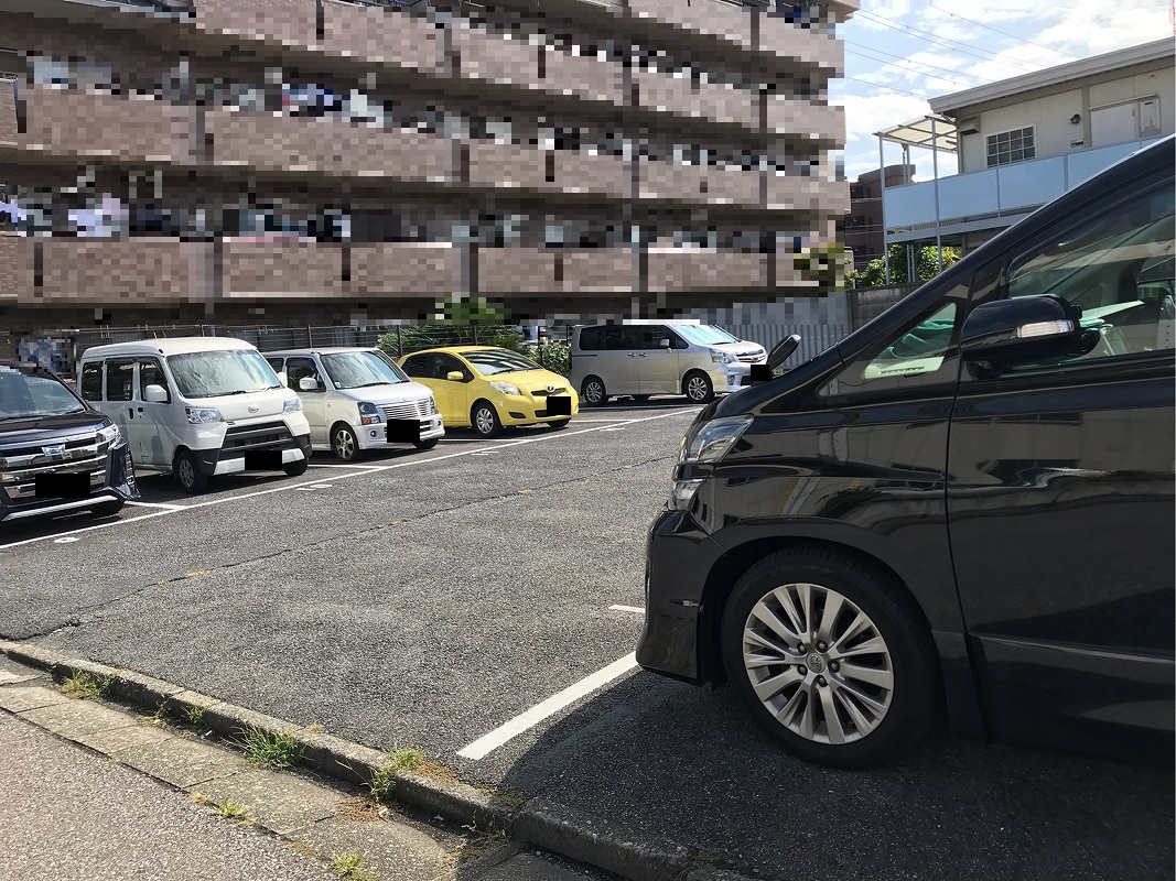 葛飾区亀有４丁目　月極駐車場